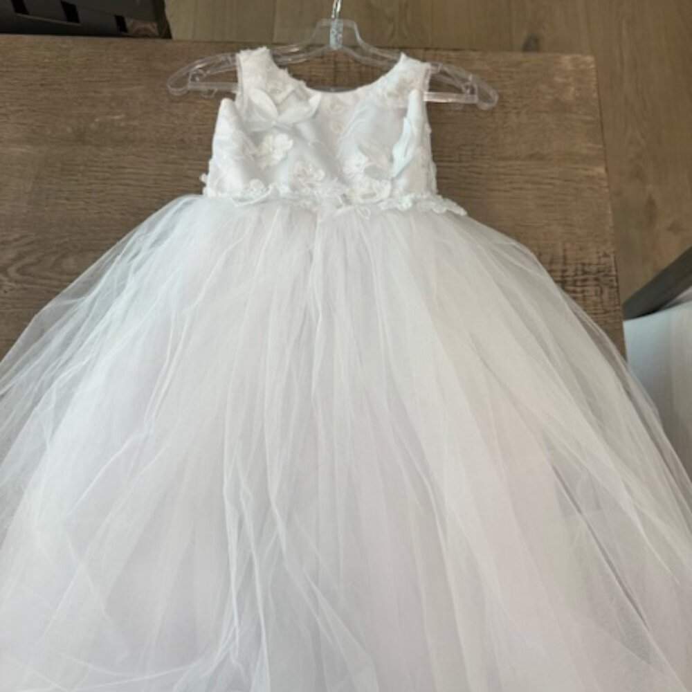 Kids White Formal Dress Size 8